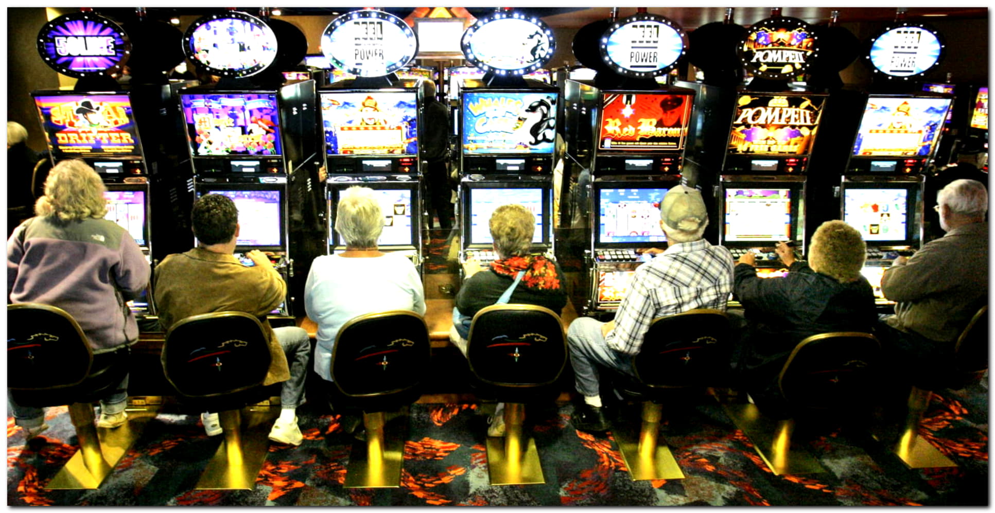 300 Free spins no deposit at Sloty Casino