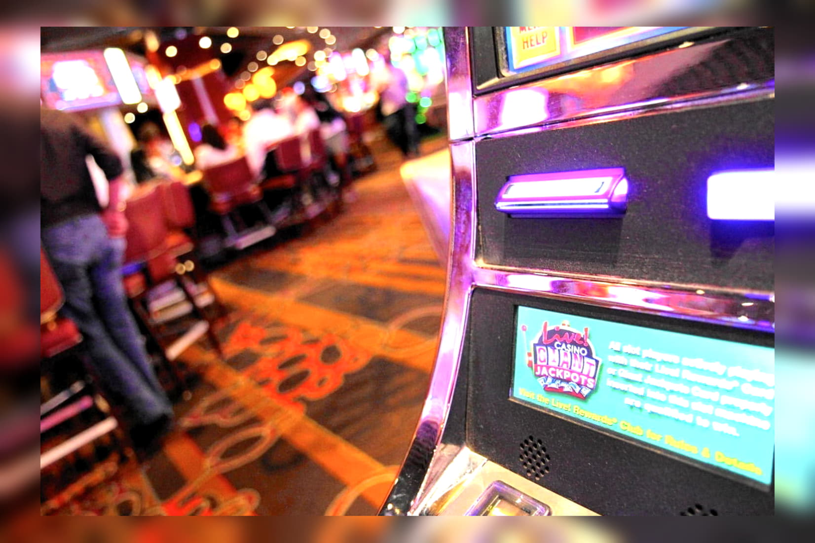 EURO 155 Mobile freeroll slot tournament at Dunder Casino