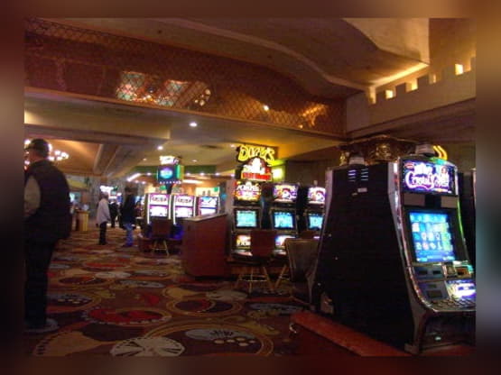 195 FREE Spins at King Billy Casino