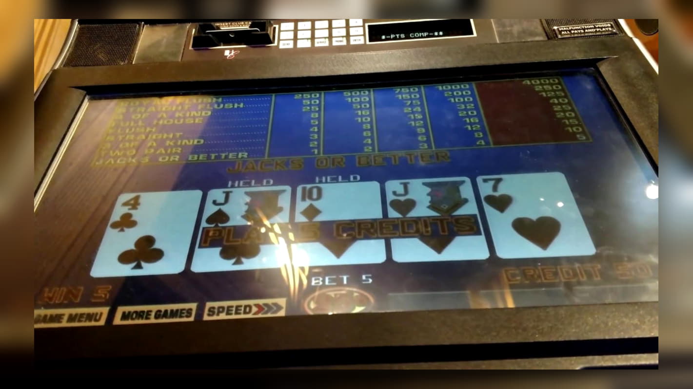 825% Match at a casino at Casino com