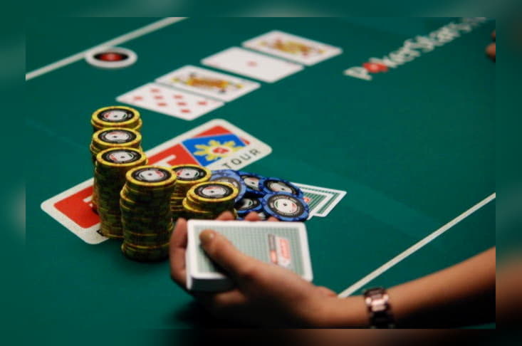 €55 Daily freeroll slot tournament at Genesis Casino