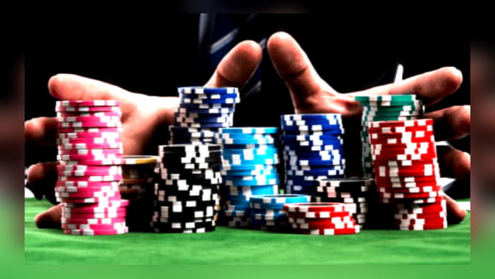 Eur 245 Free Casino Chip at Vegas Hero Casino