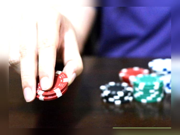 €1325 no deposit at Party Casino