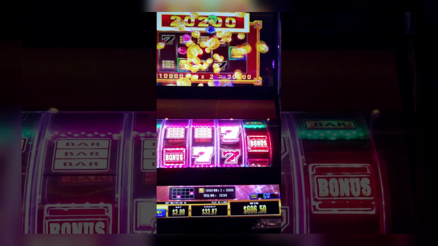 $1960 no deposit casino bonus at Party Casino