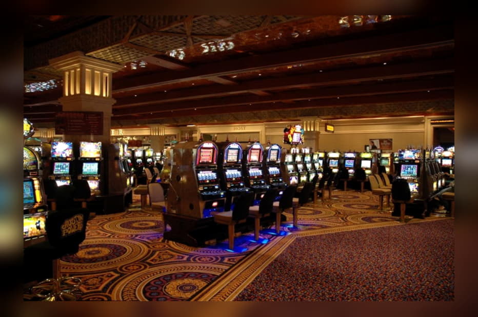 EUR 665 Free Casino Ticket at Leo Dubai Casino