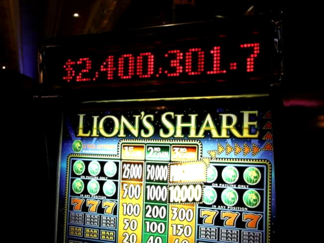 €695 Free Chip at Leo Dubai Casino