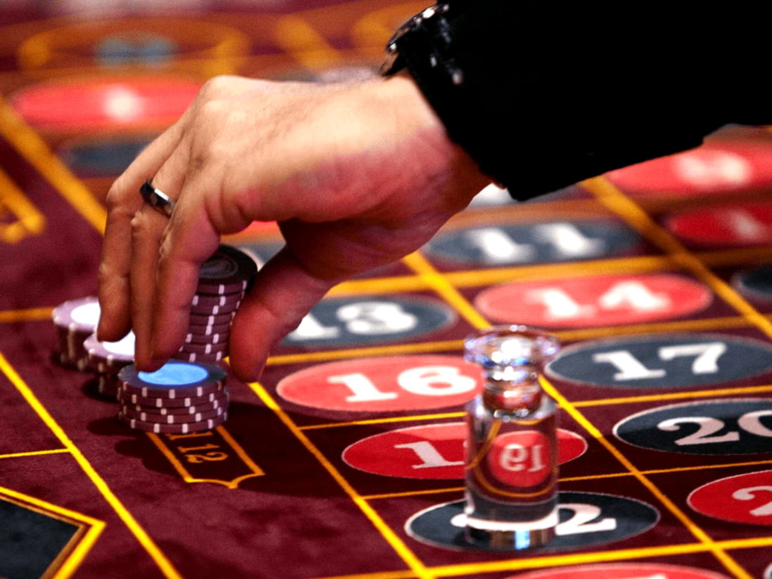 £2185 no deposit at Vegas Hero Casino