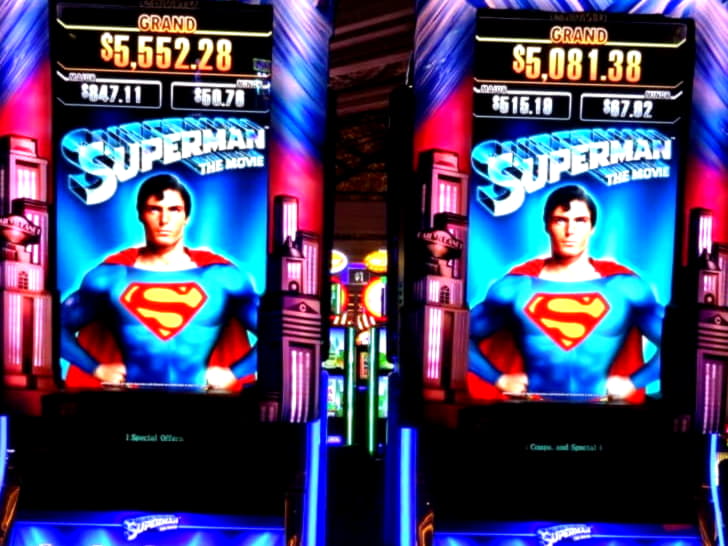 €535 Mobile freeroll slot tournament at Cherry Casino