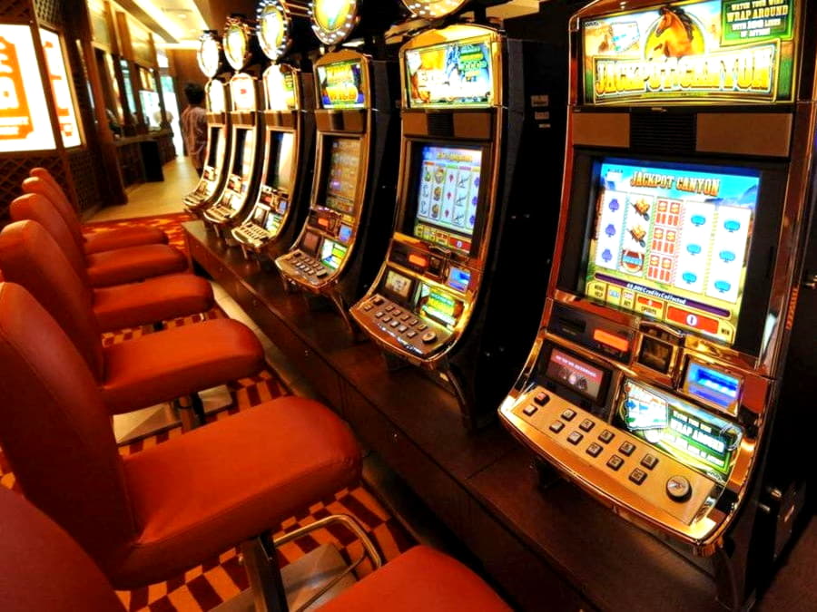 $220 free chip casino at Omni Slots Casino