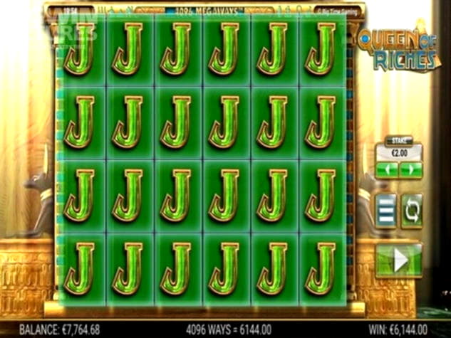 £440 Daily freeroll slot tournament at Casino com