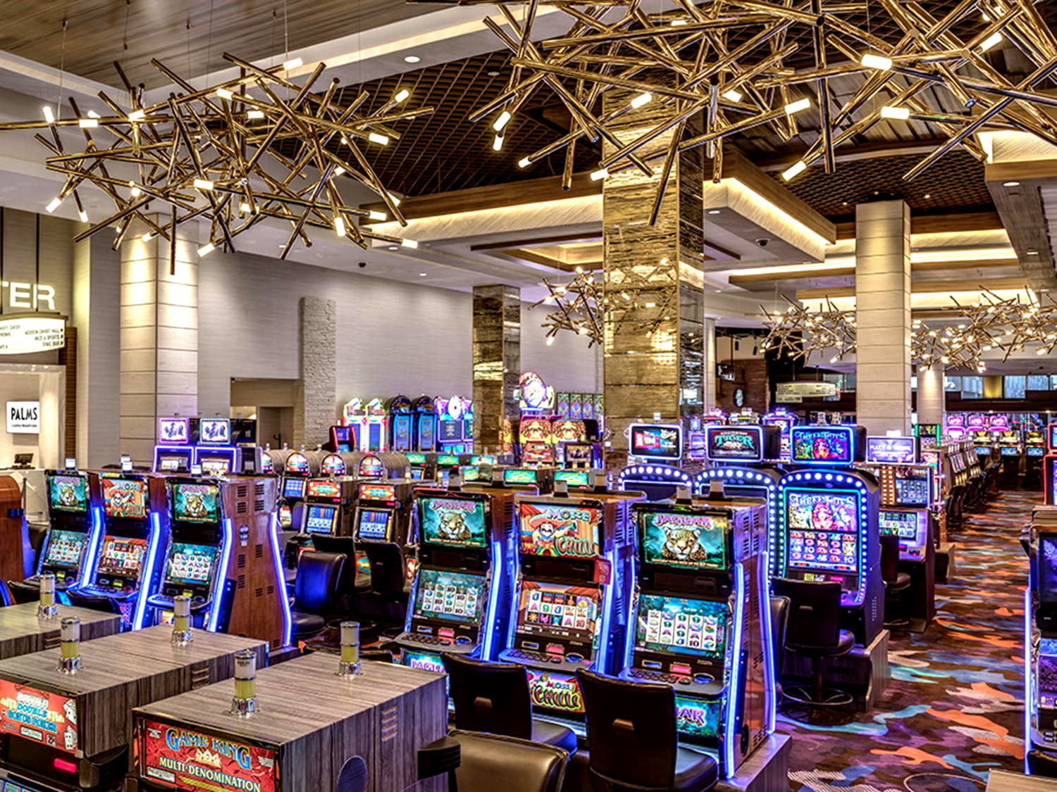 35 Loyalty Free Spins! at Vegas Hero Casino