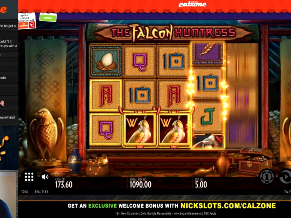 EUR 380 Daily freeroll slot tournament at Vegas Hero Casino