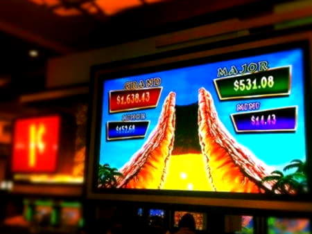 570% Signup casino bonus at Sloty Casino