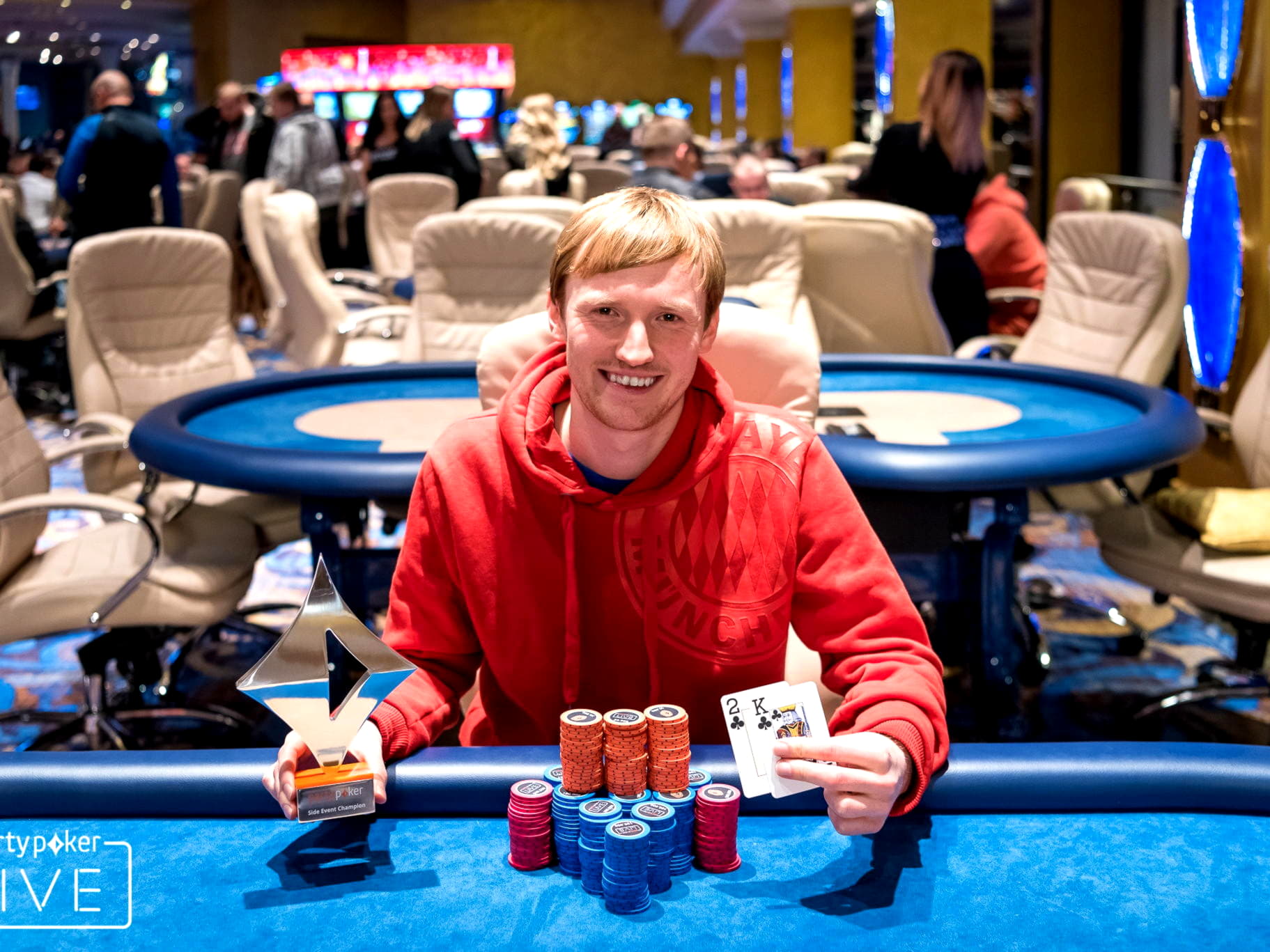$444 Mobile freeroll slot tournament at Frank and Fred Casino