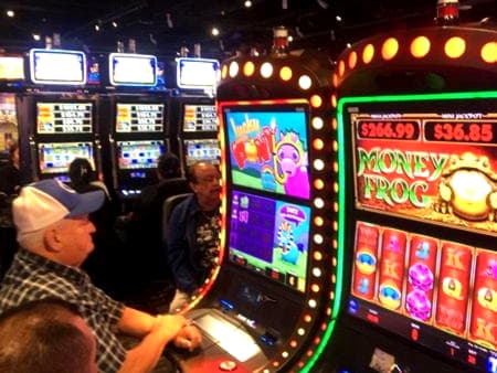 £180 Mobile freeroll slot tournament at Cherry Casino