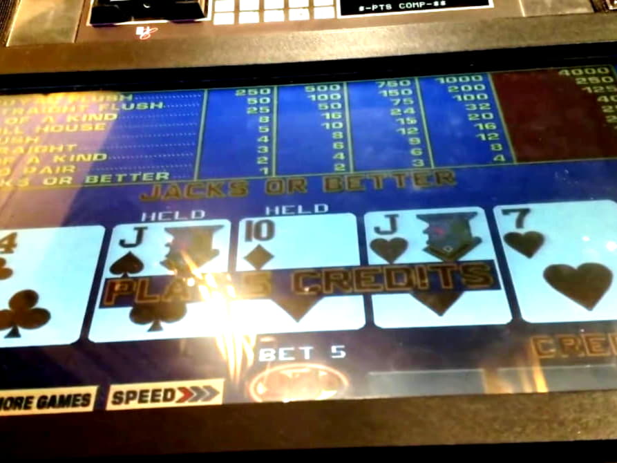 88 FREE Spins at Frank and Fred Casino