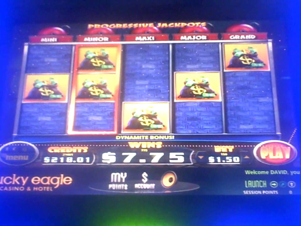 $800 Daily freeroll slot tournament at Rizk Casino
