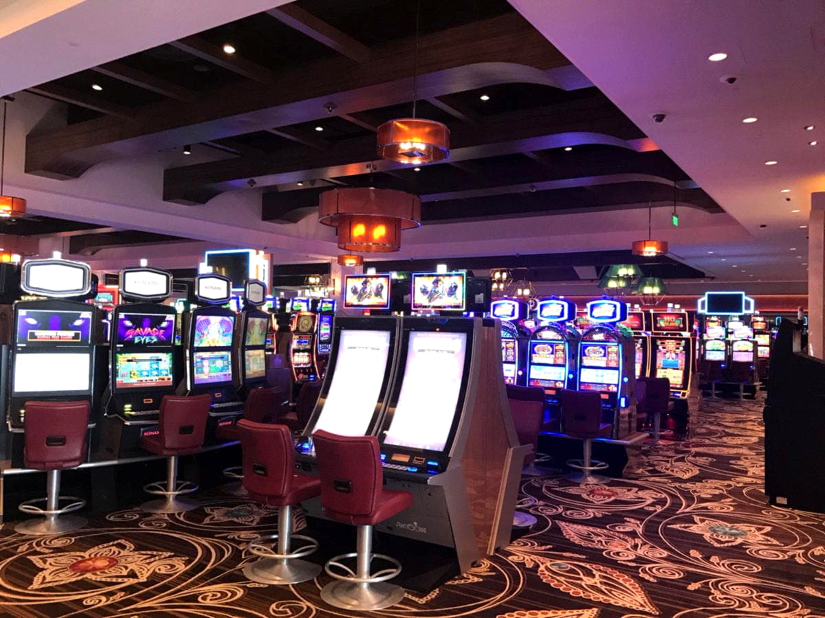85 FREE Spins at Sloty Casino