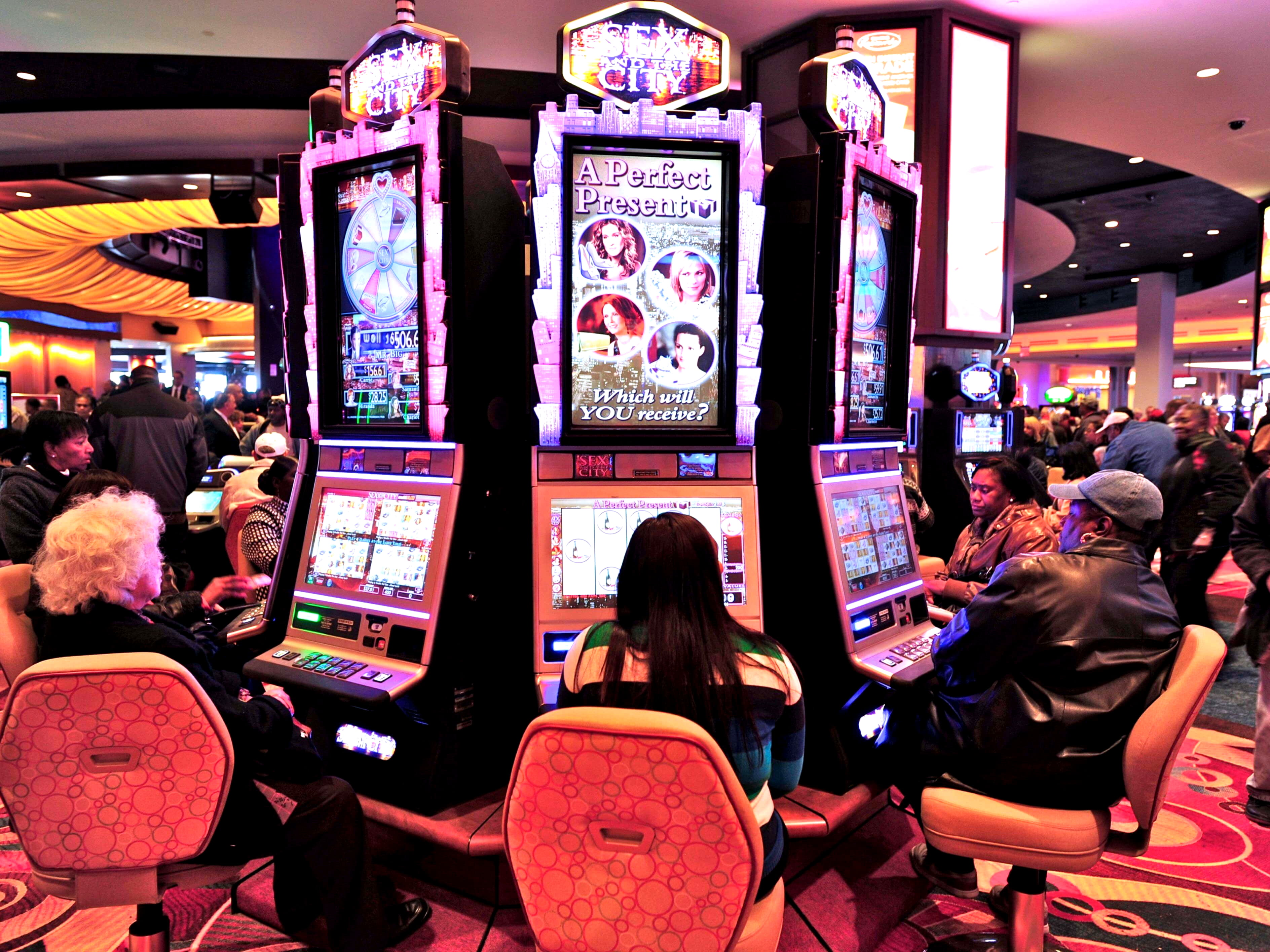 185 Free Spins no deposit casino at Sloty Casino