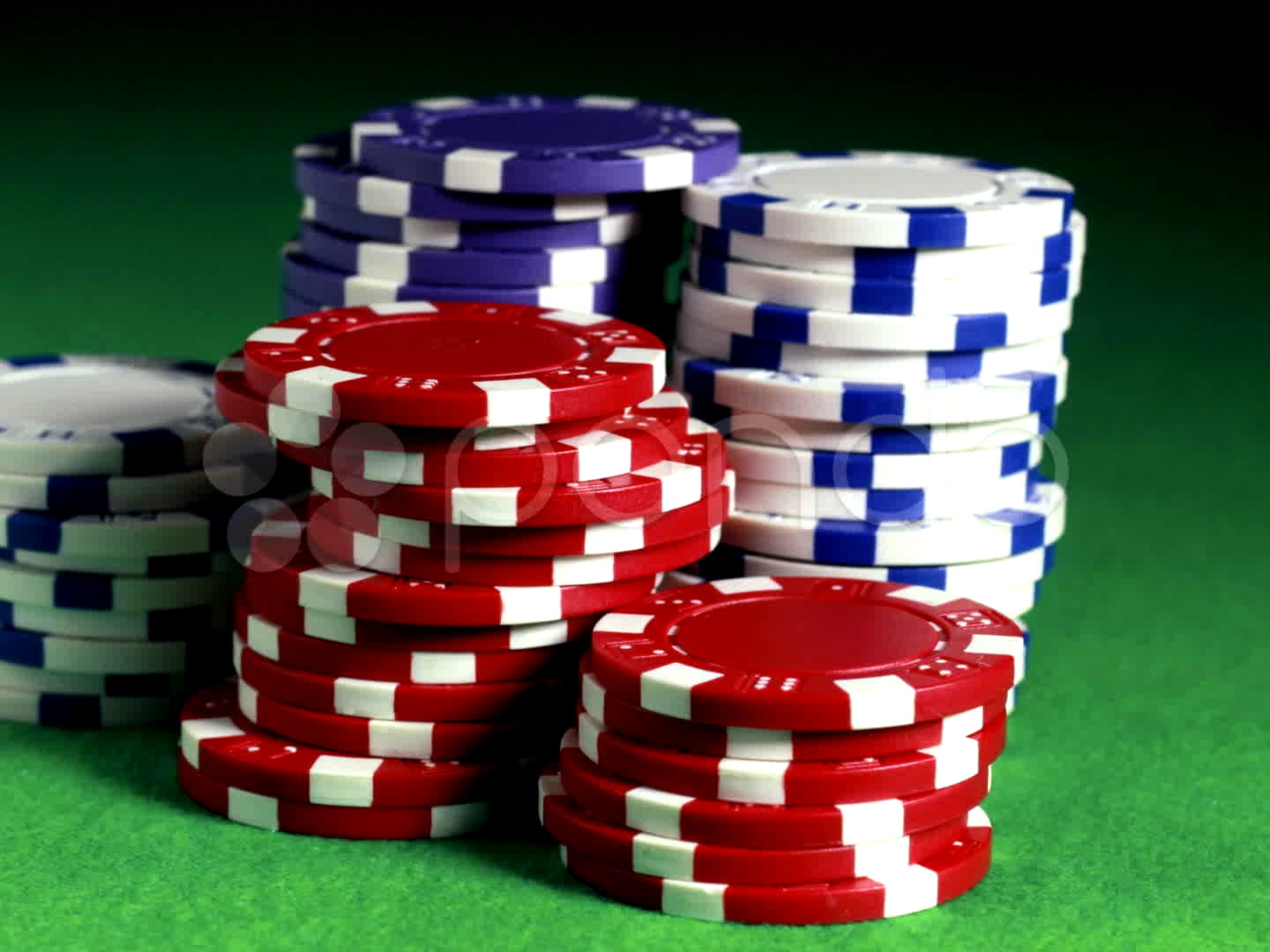 €2315 No deposit bonus casino at Wild Slots Casino