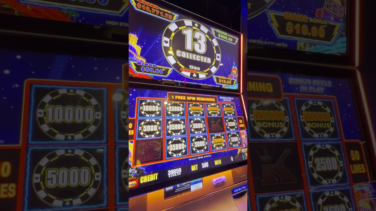 My INSANELY Lucky Slot Bonus Win! (at Gold Coast Las Vegas Finnish Casino)