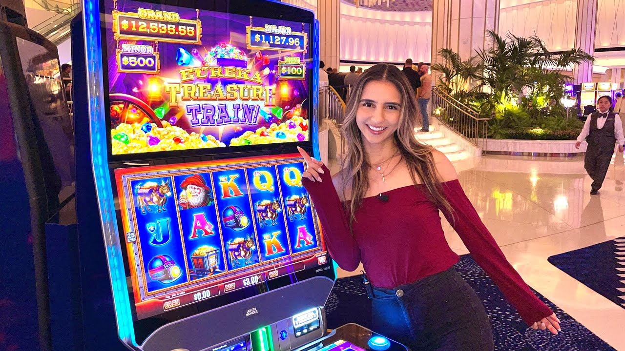 All It Takes Is ONE BIG BONUS HIT!!!???? (Fontainebleau Finnish Casino Slot Play!!☺️)